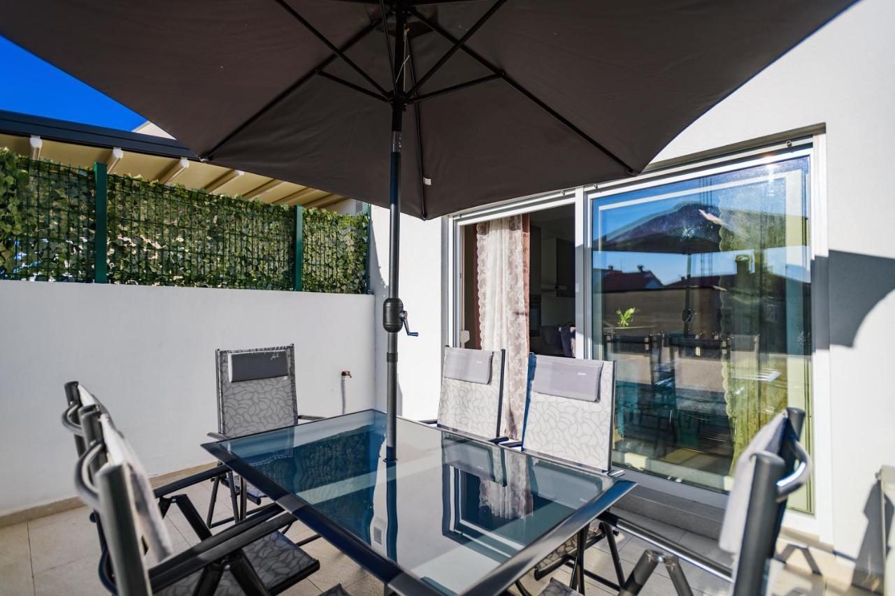 Holiday Apartment Zadar - With Summer Balcony And Parking 外观 照片