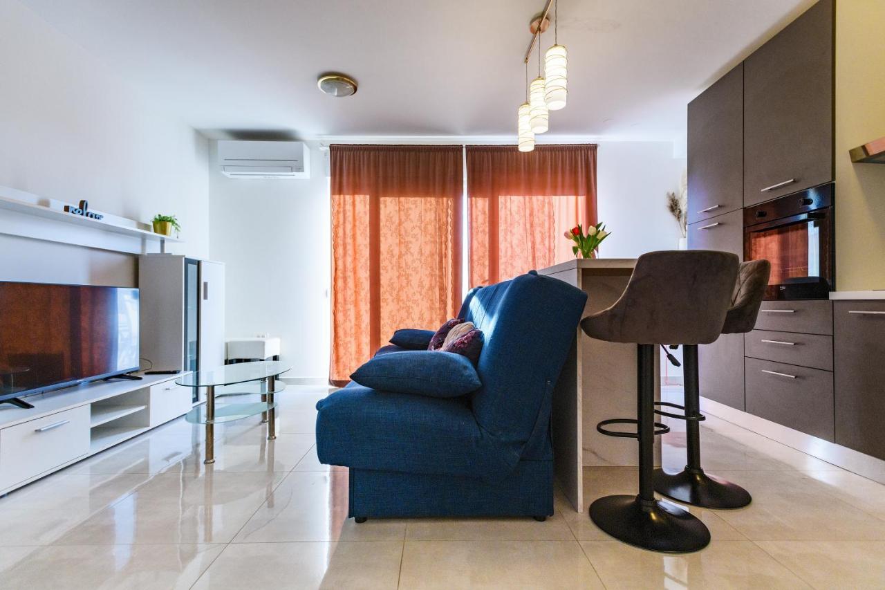 Holiday Apartment Zadar - With Summer Balcony And Parking 外观 照片
