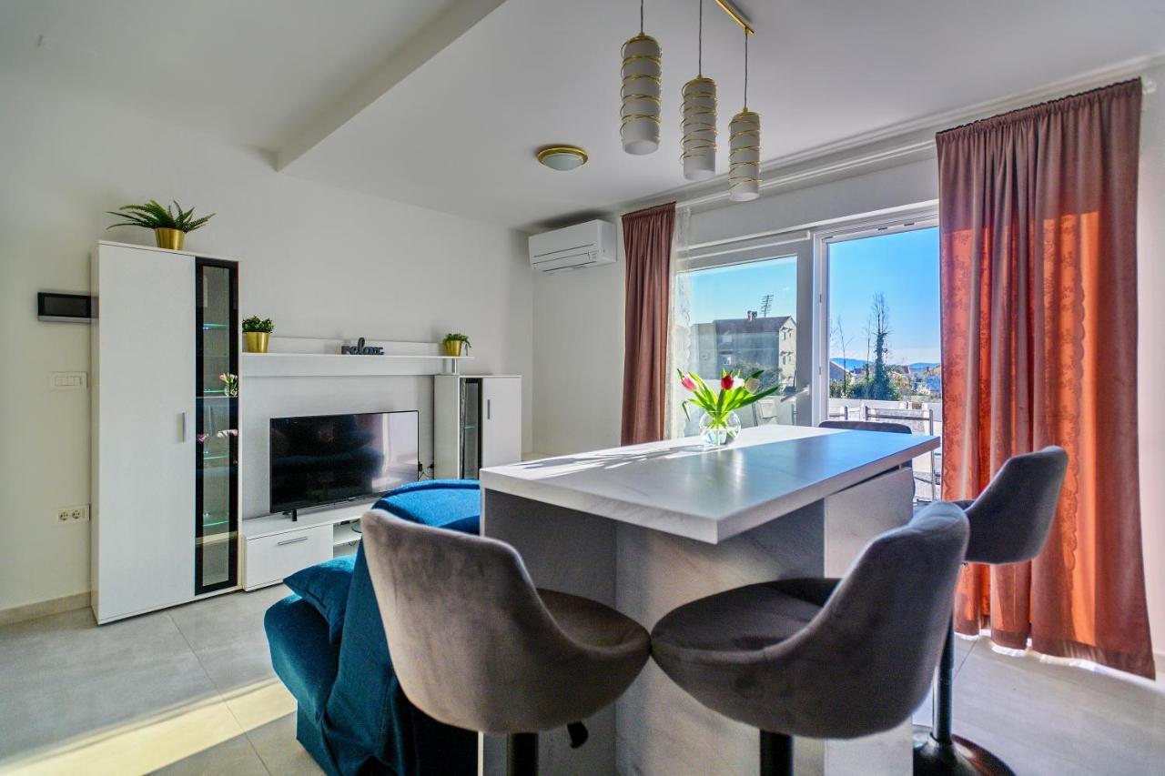 Holiday Apartment Zadar - With Summer Balcony And Parking 外观 照片