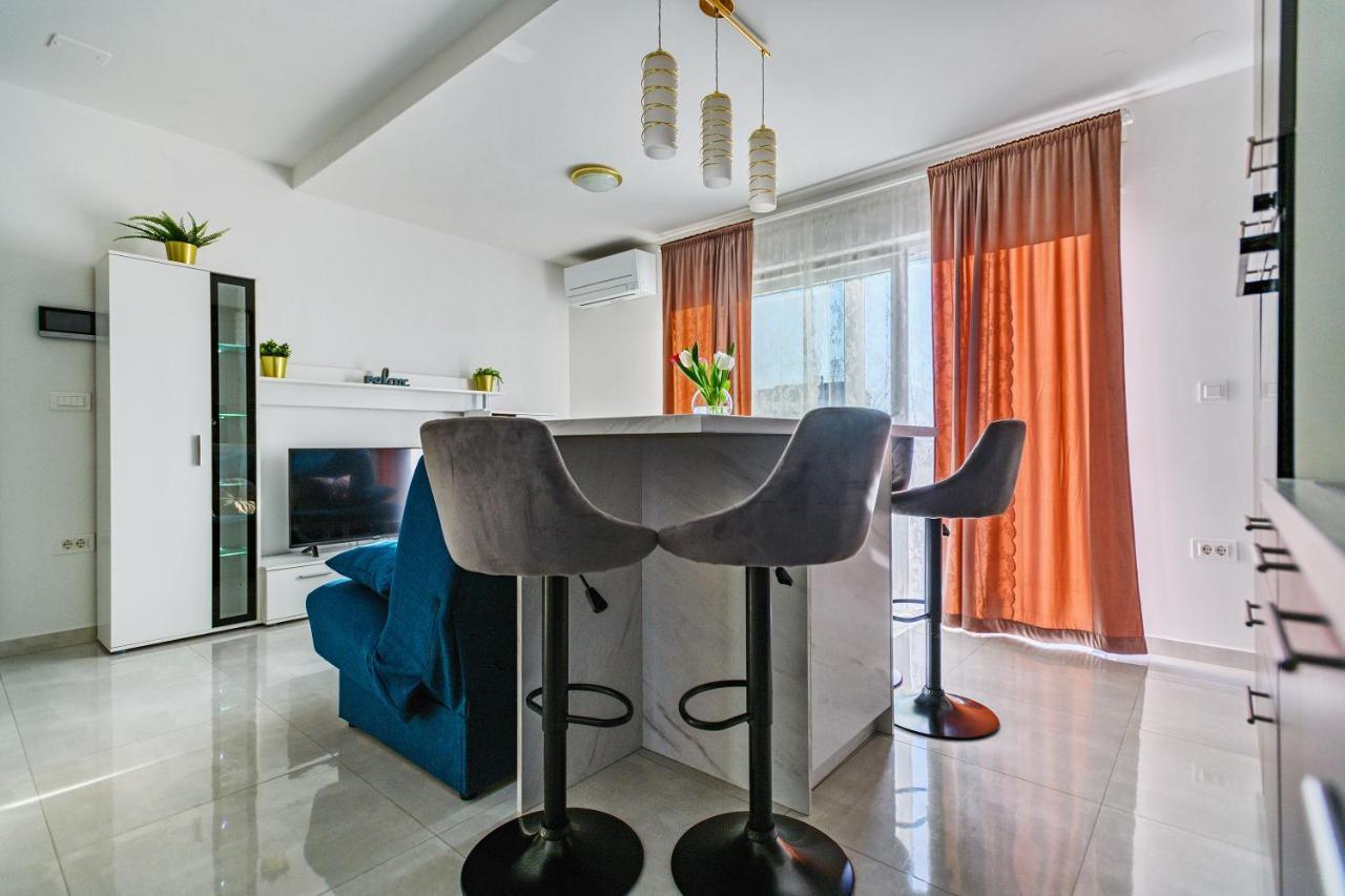 Holiday Apartment Zadar - With Summer Balcony And Parking 外观 照片